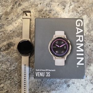 Garmin Venu 3S Health & Fitness GPS Smartwatch - White